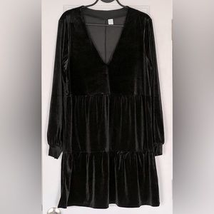 Black velvet/velour dress
